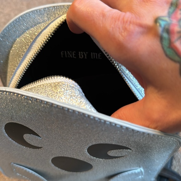 Brand new ghost purse - Picture 3 of 3